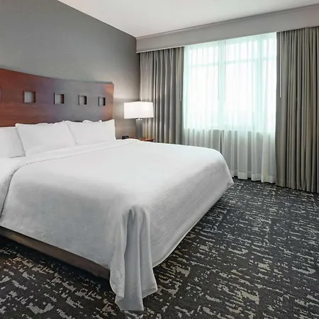 Embassy Suites By Hilton Saint Louis Saint Charles Exterior photo