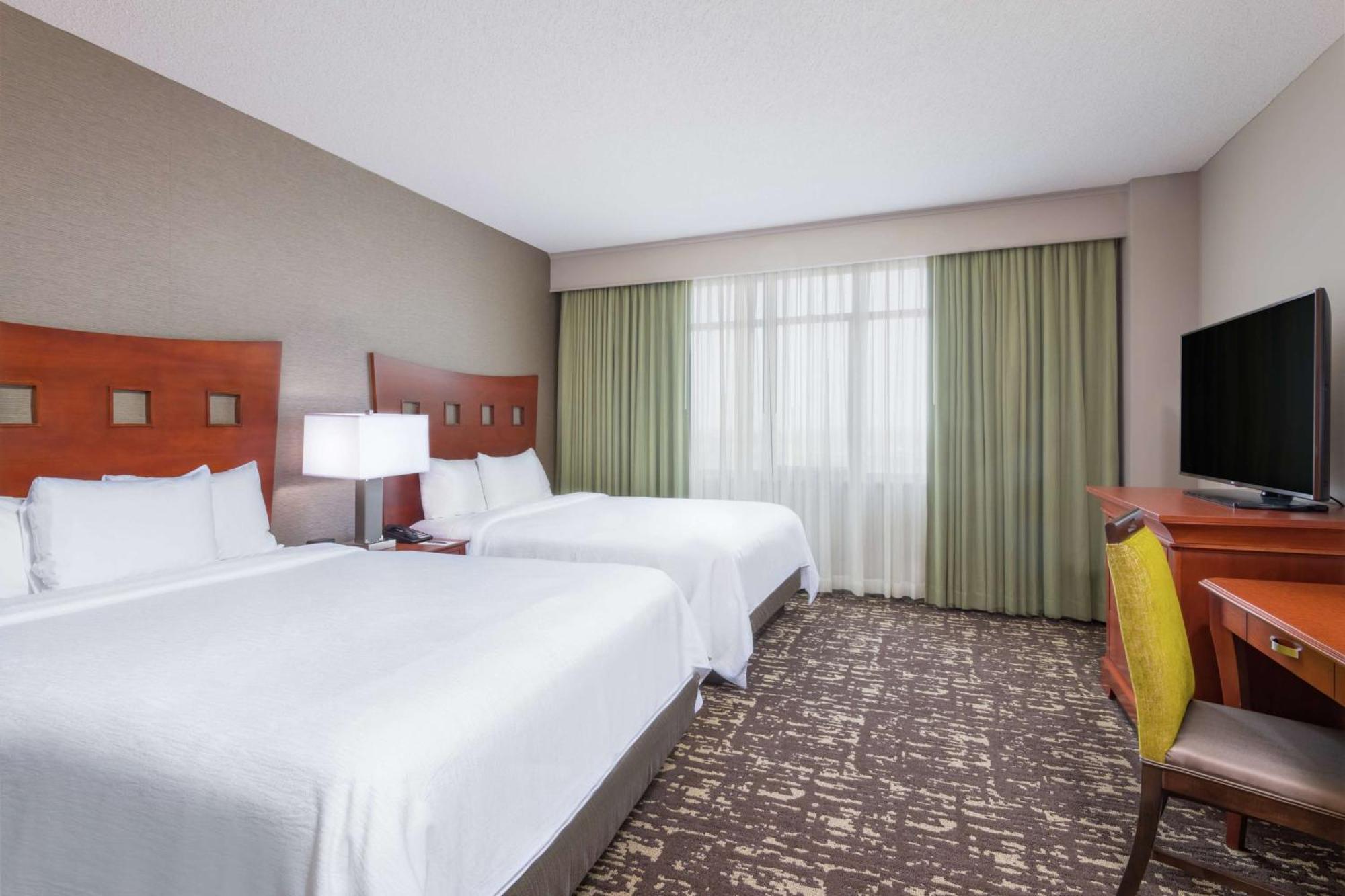 Embassy By Hilton Saint Louis
