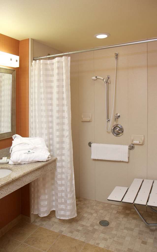 Embassy By Hilton Saint Louis Hotel 3*